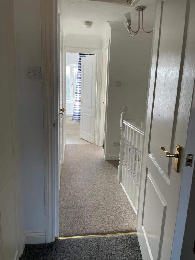 Vila Beautiful Town House With Private Garden And Patio Canford Magna Exteriér fotografie